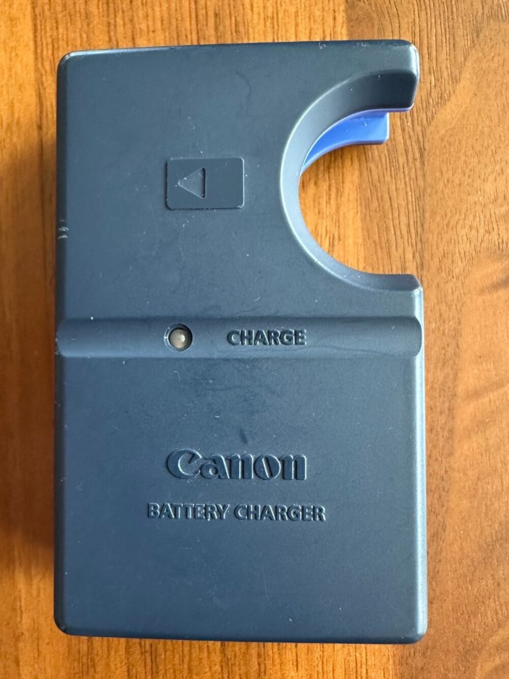 Genuine Canon CB-2LS Battery Wall Charger
